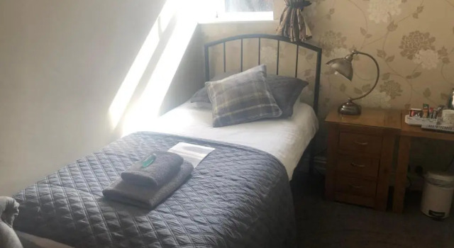 Autumn Leaves Guest House