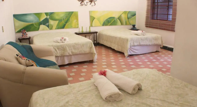Casa Madero Rooms, Book Hotel Billige hoteller i Cuernavaca