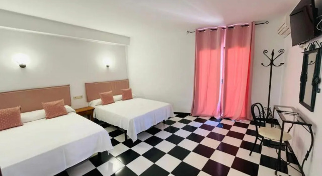 Двухместный номер Superior Micaela Charming Hostal