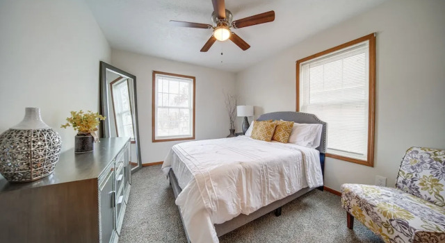 Charming Cleveland Home: 5 Mi to Downtown!, Book Feriehus Sommerhuse i Cleveland Heights, Hytte