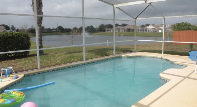 Ov2487 - Hampton Lakes - 5 Bed 3 Baths Villa