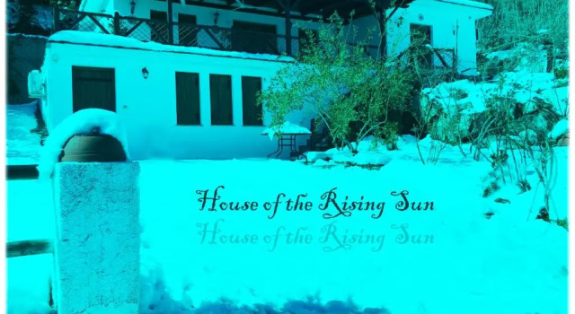 House of the Rising Sun, Book Hotel Chorefto 