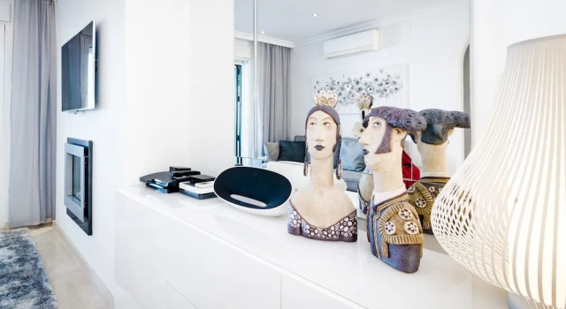 AGC28- 2 bedroom apt walking distance to beach, Забронировать Отель Бизнес-отели Марбелья, рядом с Casino Marbella, 4* 5*
