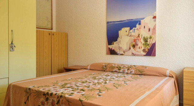 Amazing Apartment in Botricello With 1 Bedrooms and Wifi, Prenota Appartamento Botricello 