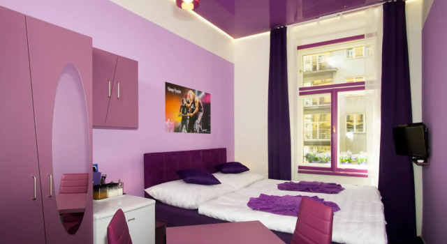 Apartment COLOURS - your 7 colour experience in centre of Prague, Забронировать Апартаменты/квартира Апартаменты Праги, рядом с Музей Альфонса Мухи, Апартаменты/квартира