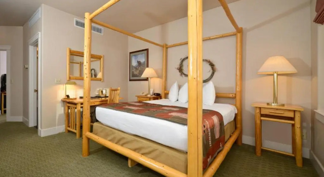Люкс Best Western Plus Plaza Hotel
