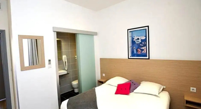 Номер Standard Hôtel de France