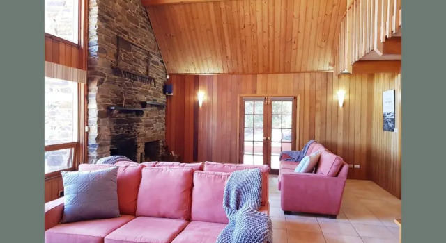 Апартаменты Chapel Hill Winery Guest House