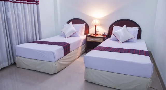 Двухместный люкс Premier Meridian Hotel & Restaurant