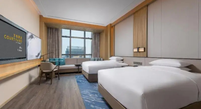 Номер Premier Courtyard by Marriott Foshan