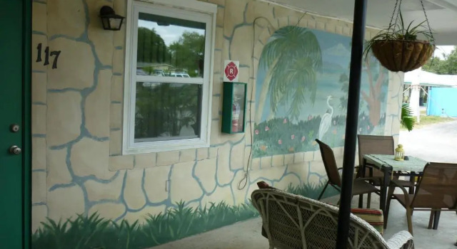 Студия Palm Court Motel