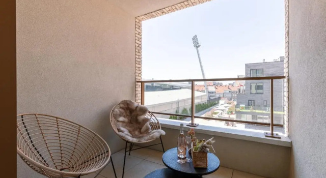 Апартаменты Stylish Apartment With Terrace Near the Beach