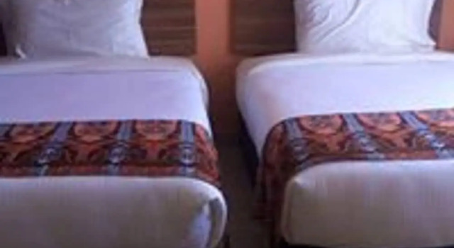 Standard Casal quarto Kitui Villa