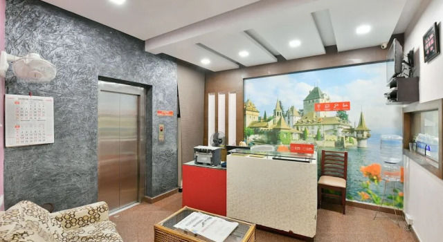 OYO 17222 Al Maray, Забронировать Отель Отели Коччи 3 звезды, 3*