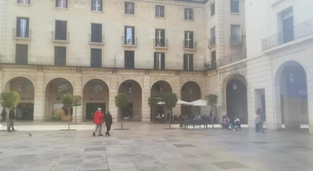 Playa - PLAZA AYUNTAMIENTO ALICANTE, Забронировать Апартаменты/квартира Аликанте Памплона, рядом с Central Market of Alicante