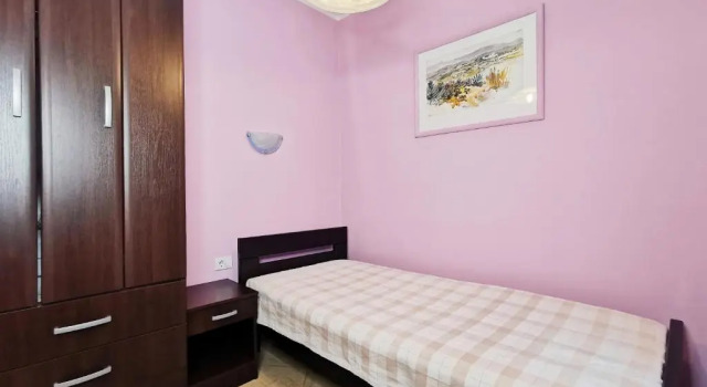 Apartments Paradisos, Buchen Sie Ferienwohnung Kragujevac Zentralserbien