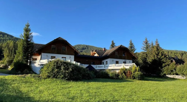 Ferienhaus Alpenblick, Prenota Hotel Krakaubene 