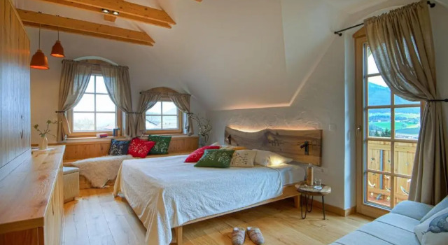 Двухместный номер Standard с балконом Tourist Farm Urška
