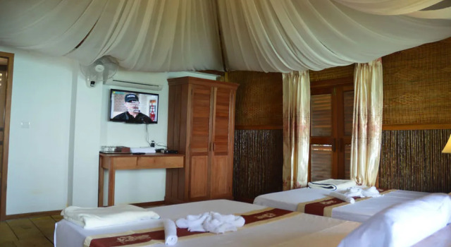 Koh Rong Beach Bungalow