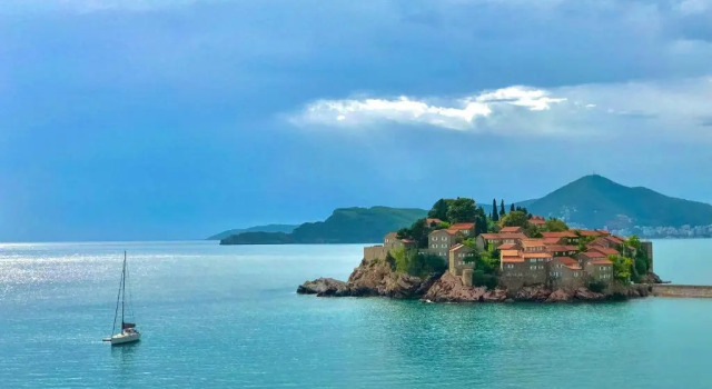 Апартаменты Sveti Stefan Beach Apartment