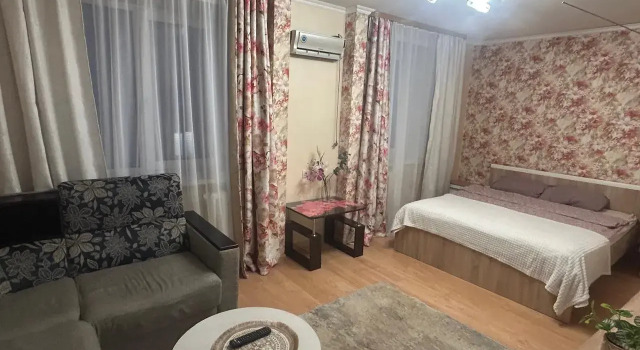 Apartments on Vyshnevolotskaya street, 48, Book Apartment Cheap Hotels in Novgorod Region