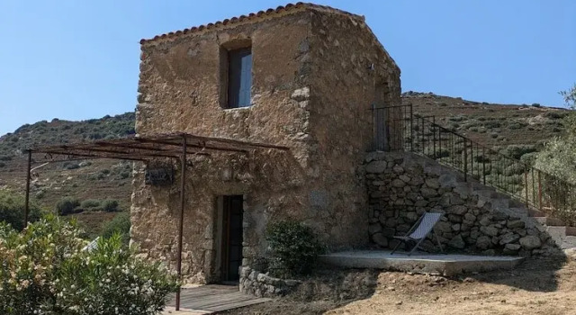 Domaine Acciola, Varaa Huoneistohotelli Nessa Korsika