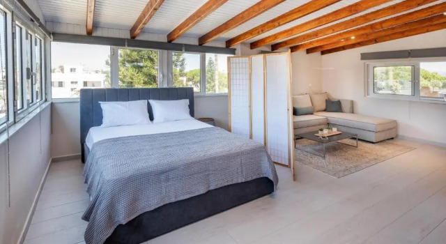 Апартаменты Jonathan City Apartment