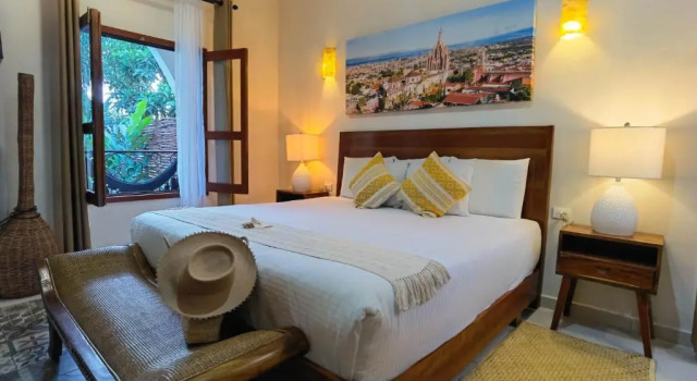 Полулюкс Le Muuch Hotel Boutique