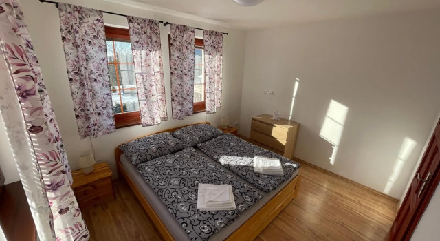 Apartmany215, Забронировать Отель Стражне Краловеградецкий край, рядом с Автобусная остановка Strážné