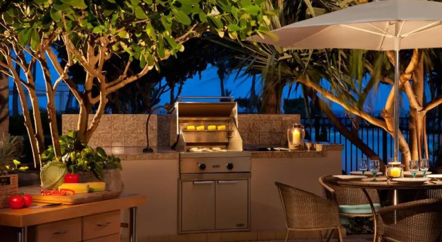 The Ritz-Carlton Residences; Singer Island; Palm Beach, Rezerwuj Hotel Hotele w Palm Beach County z basenem, Basen