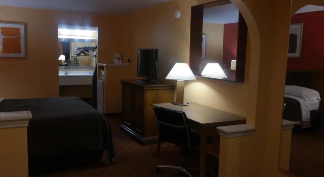 Люкс SureStay by Best Western Gulfport