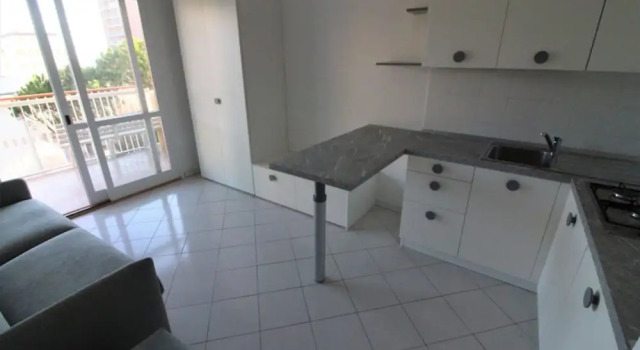 Studio With Shared Pool, Book Lejlighed Hoteller i Friuli Venezia Giulia med parkering, Parkering