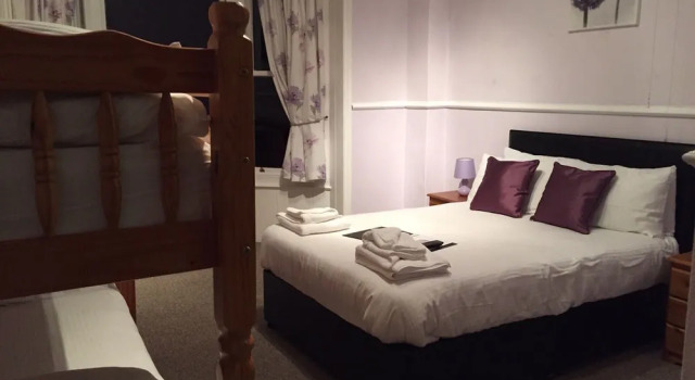 The Gresham, Book Hotel Weymouth 