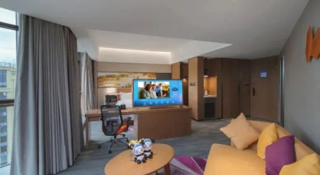 Люкс Business с панорамным видом Hampton by Hilton Mengzi Nanhu