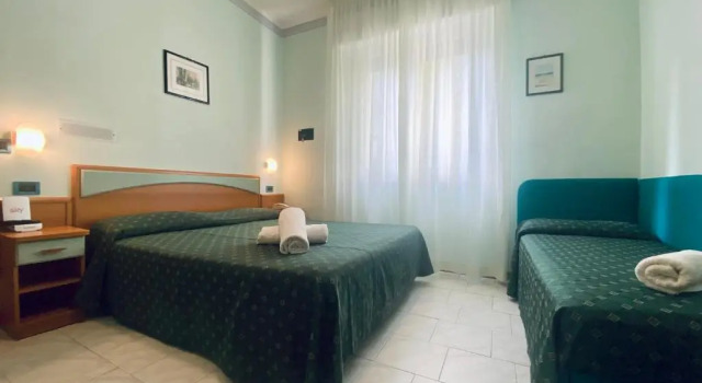 Hotel Villa Grazia, Забронировать Отель Отели Чезенатико с парковкой, Парковка