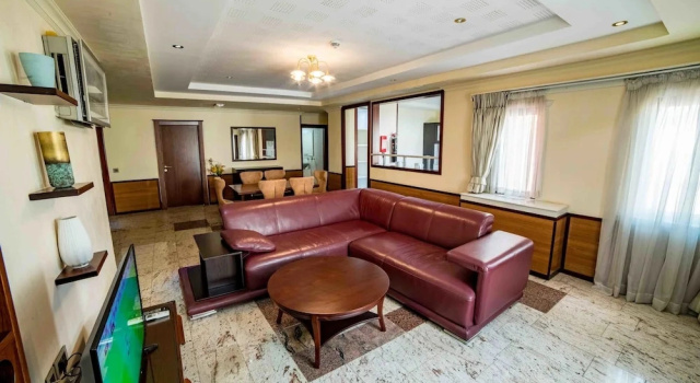 Suite Alphaplus Apartments