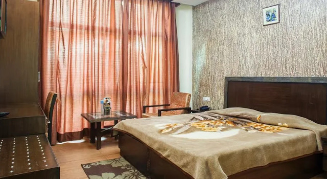 Капсула Rhodo Inn
