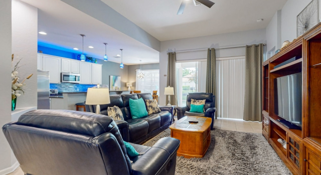 All-suite Retreat With Pool, Spa, Waterslides, Tennis - Near Dining & Disney, Book Feriehus Villaer i Florida, Villa