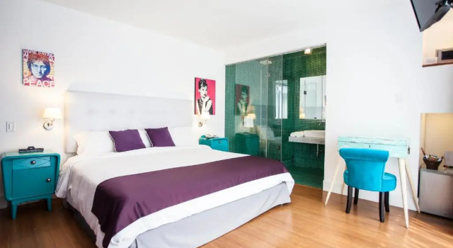 Полулюкс IFE Boutique Hotel
