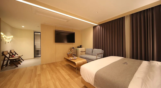 Camera Standard Hound Hotel Minam