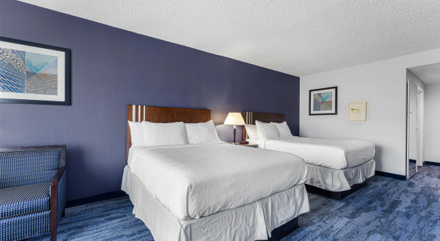 Четырёхместный номер Standard Best Western Garden Inn