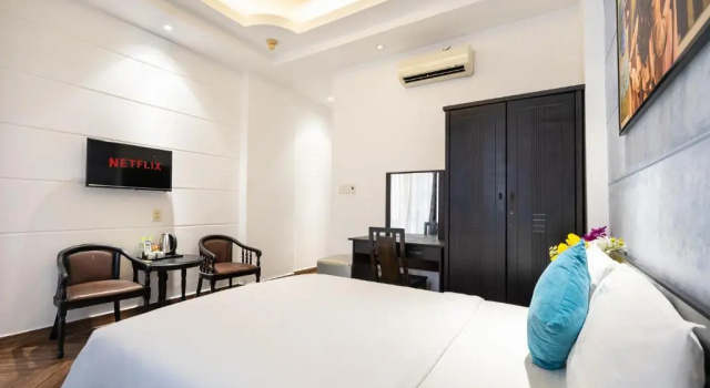 Номер Deluxe с балконом Nicecy Daily - Bui Vien Walking Street