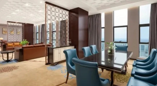 Люкс Presidential Longkou industrial and commercial united hotel