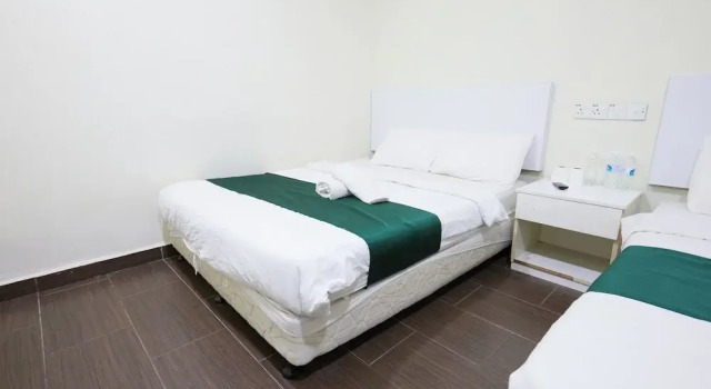Трёхместный номер Standard Fast Hotel Sri Gombak Near Batu Caves