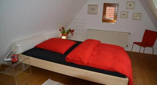 Sommer 81 - bed & breakfast, Забронировать Отель Вайнхайм Rhein-Neckar