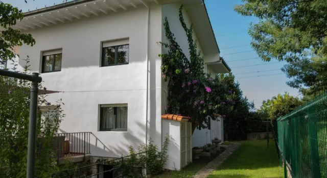 Casa La Quinta, Varaa Hotelli Colindres Cantabria Coast