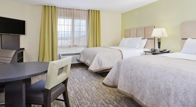 Четырёхместный люкс Candlewood Suites Fort Campbell - Oak Grove by IHG