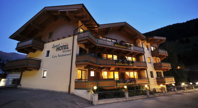 Sporthotel Kirchler, Rezerwuj Hotel Hotele w Tyrol z parkingiem, Parking