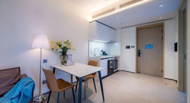 Люкс ZhenWeiShi Hotel Apartment (Shenzhen International Convention and Exhibition Center Shui'an Branch)