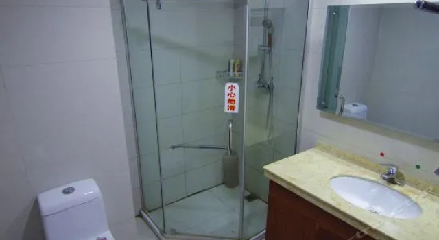 Changtong Hotel (Xuchang North Bus Station), Prenota Hotel Xuchang Henan